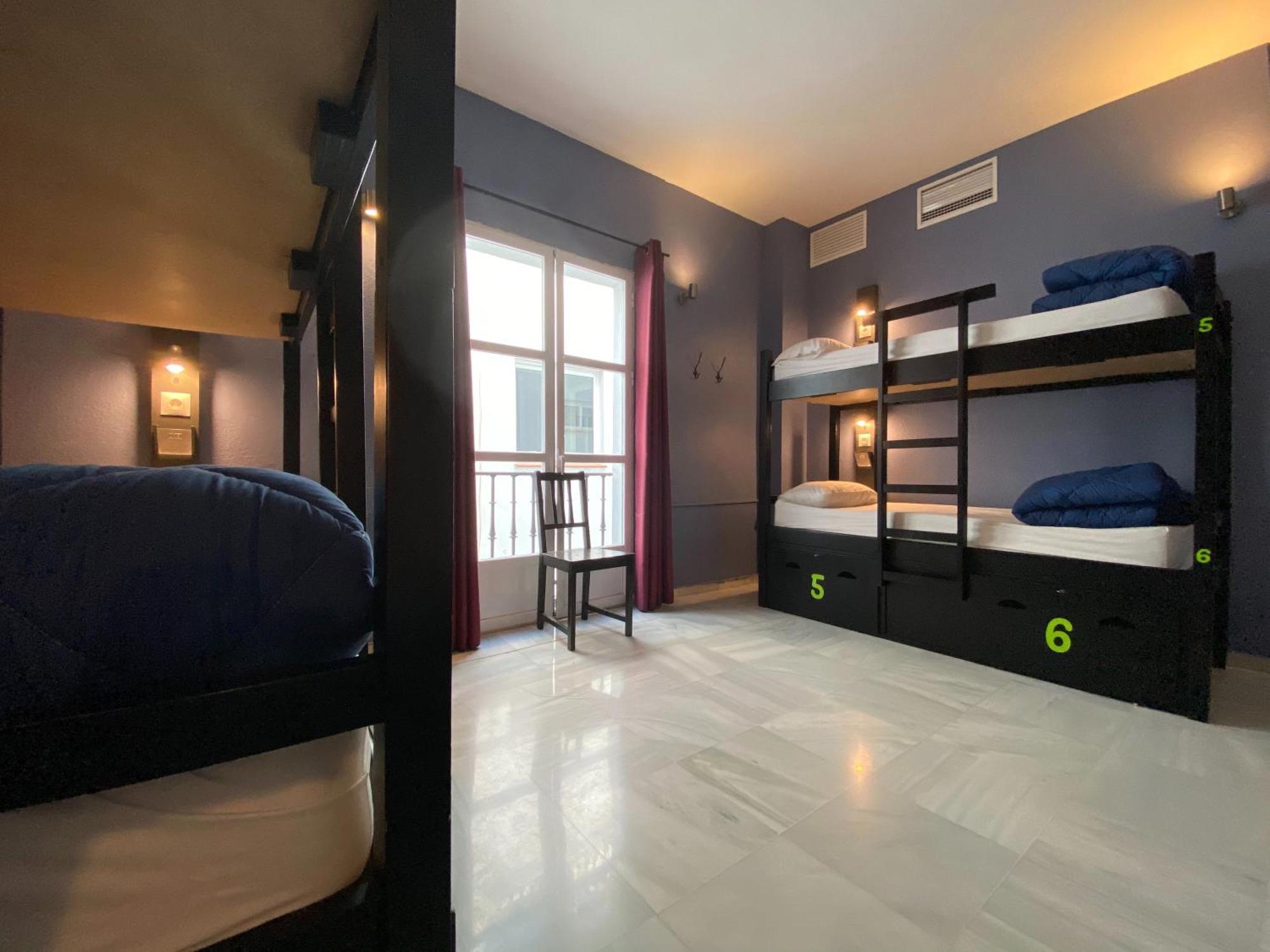 Joy Plaza De Armas Hostel Севиля Стая снимка